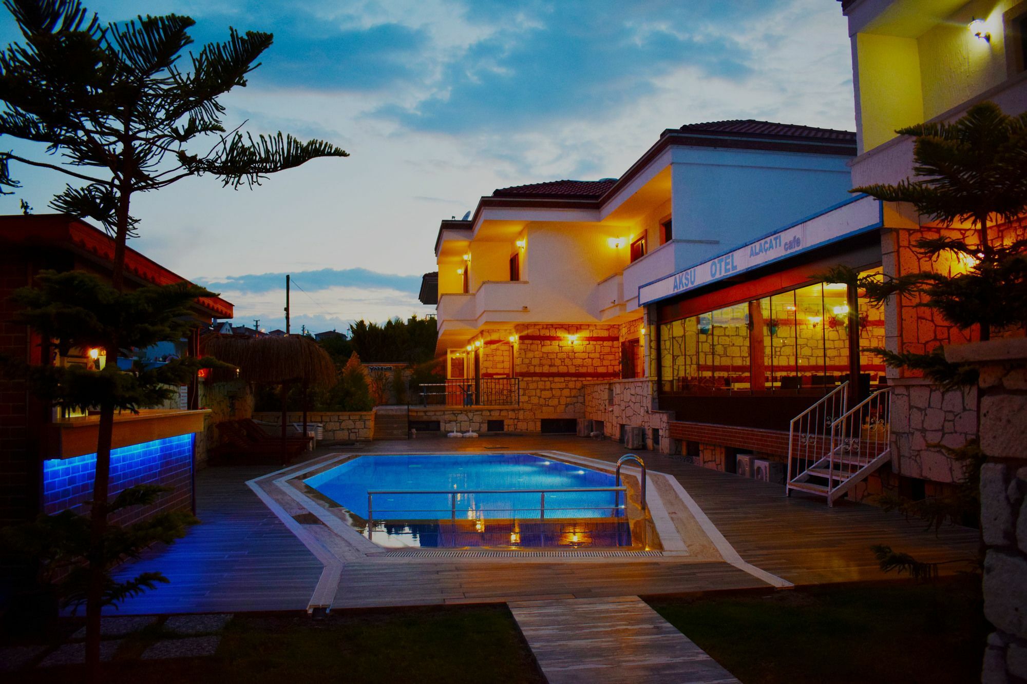 Aksu Hotel Alaçatı Exteriör bild