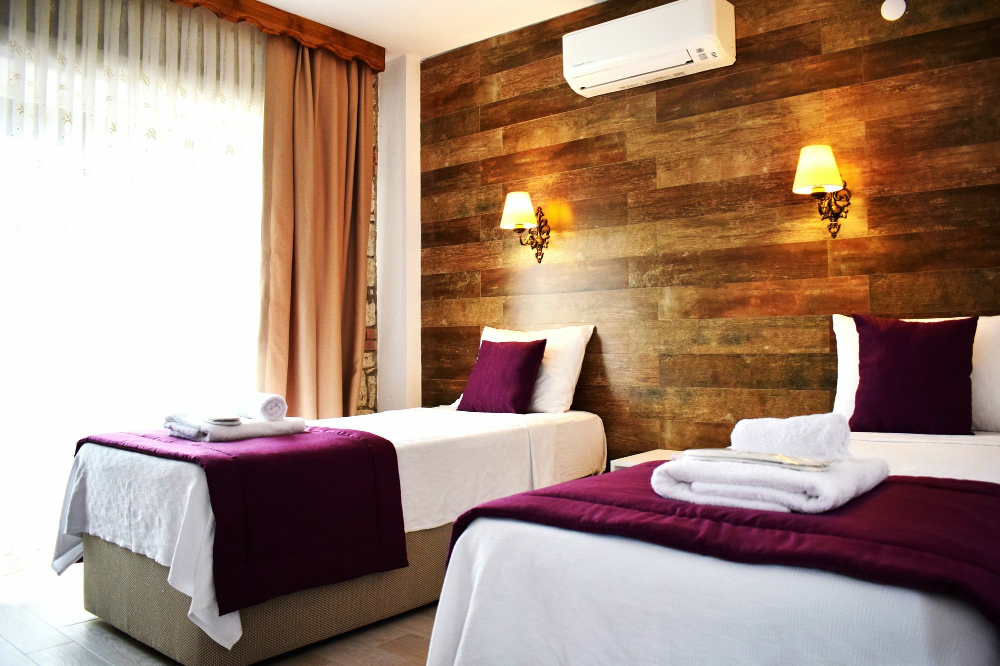 Aksu Hotel Alaçatı Exteriör bild